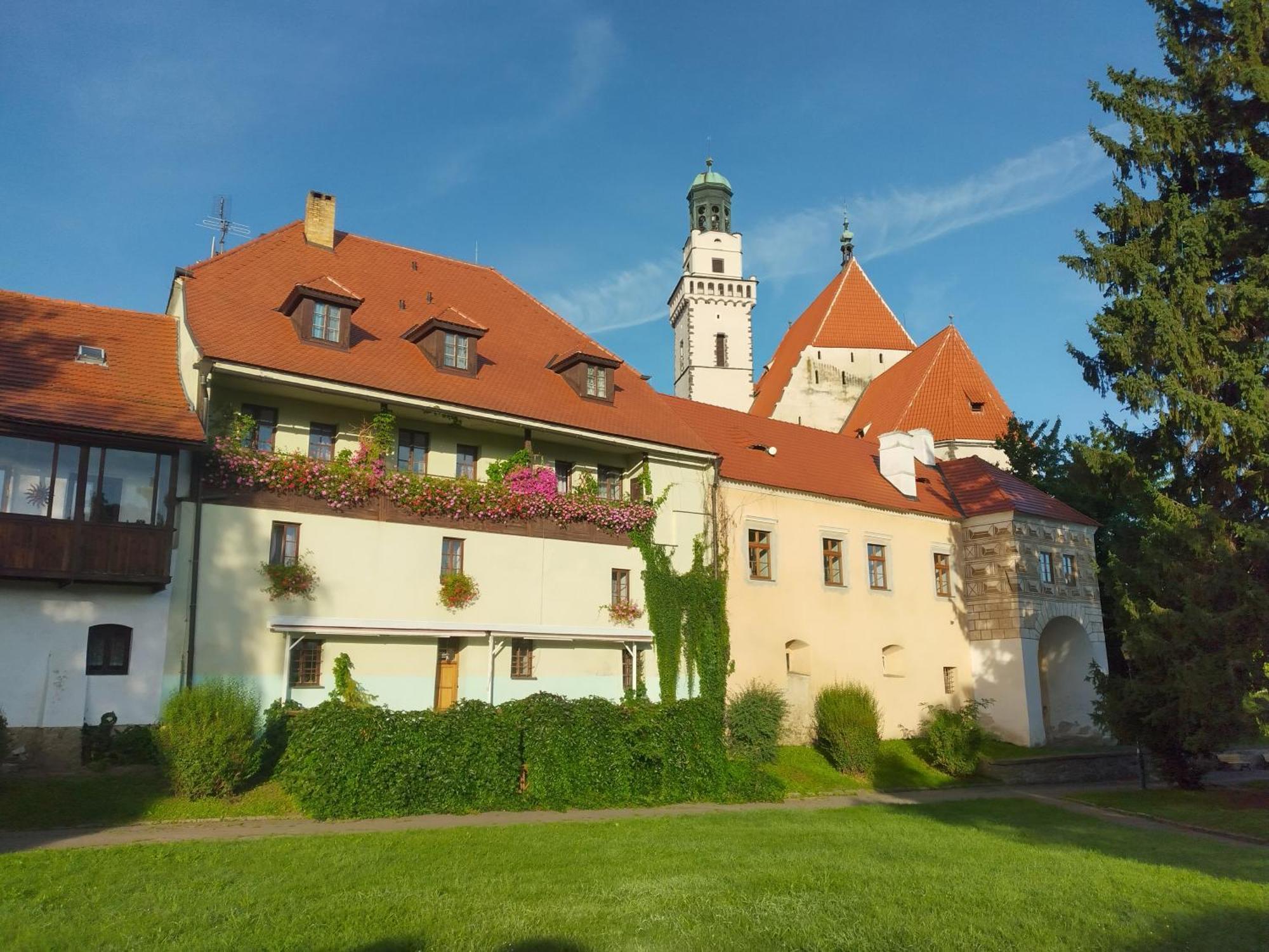 Hotel Parkán Prachatice Esterno foto